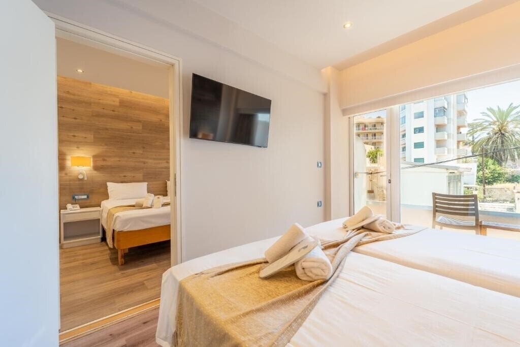 Фотографія Rhodes Arte City Hotel 4*