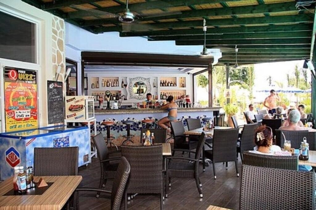 Изображение Pefkos Beach отель без категории