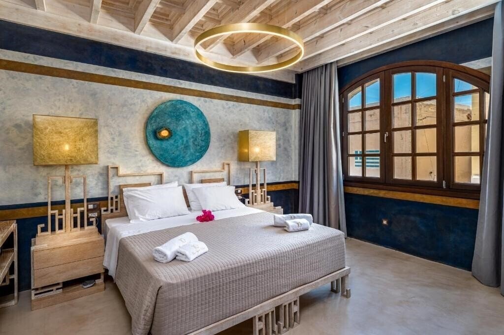 Картинка 10GR Boutique Hotel & Wine Bar 5*