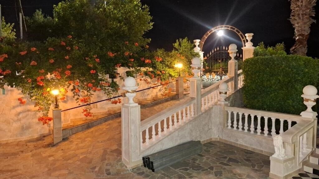 Фотографія Castellino Studios 3*