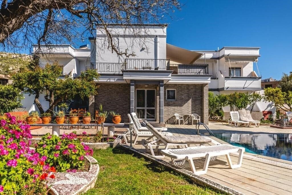 Отель Dimitra Sun Hotel Kolymbia 2*
