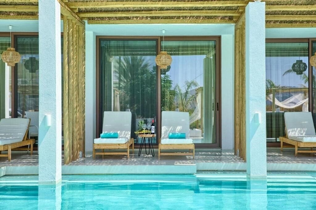 Готель Alia Suites and Spa (ex. Alia Luxury Suites) 3*