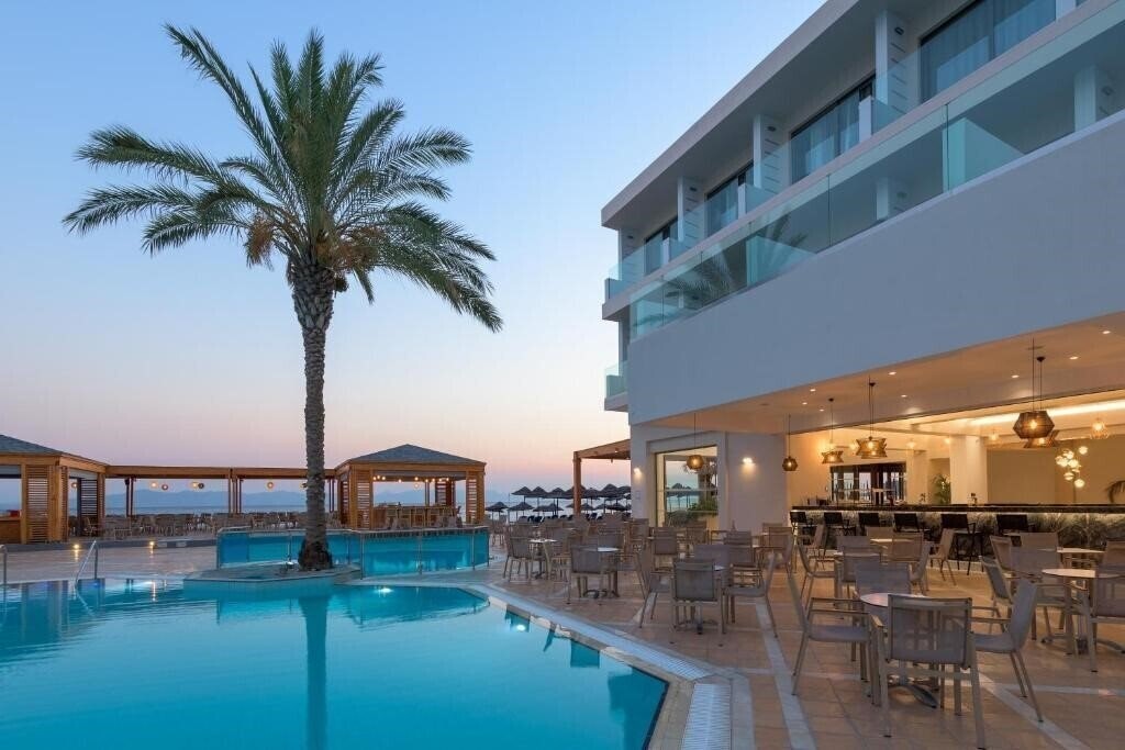 Зображення Avra Beach Resort Hotel & Bungalows 4*