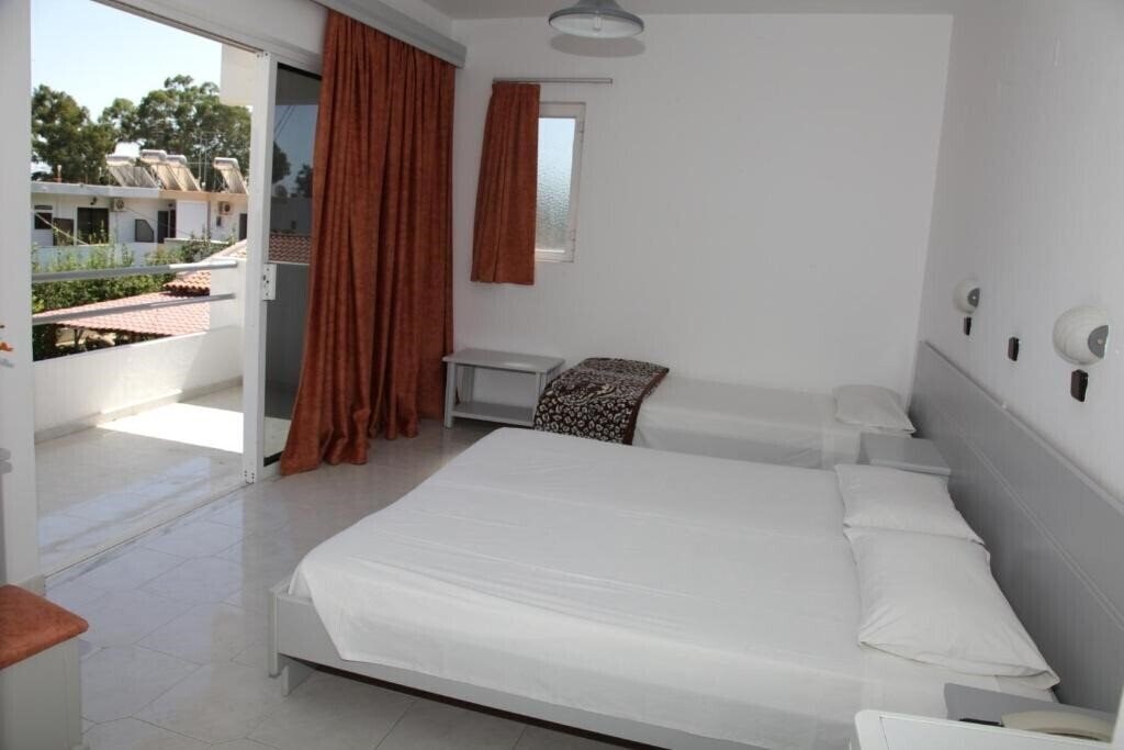 Фото Despina Hotel 2*