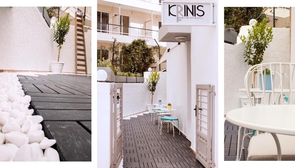 Готель Krinis Apartments 4*