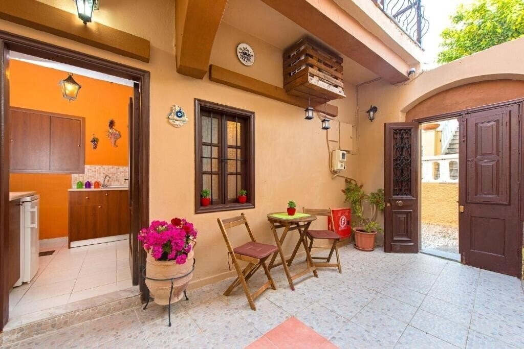 Картинка Muses-Old Town 4*