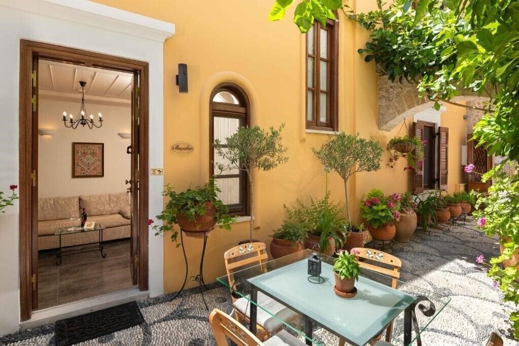 Зображення Rodos Niohori Elite Suites 4*