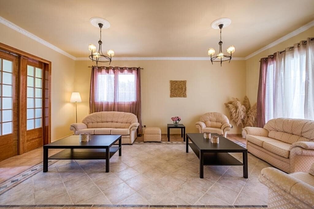 Изображение Royal Classico Villa 4*