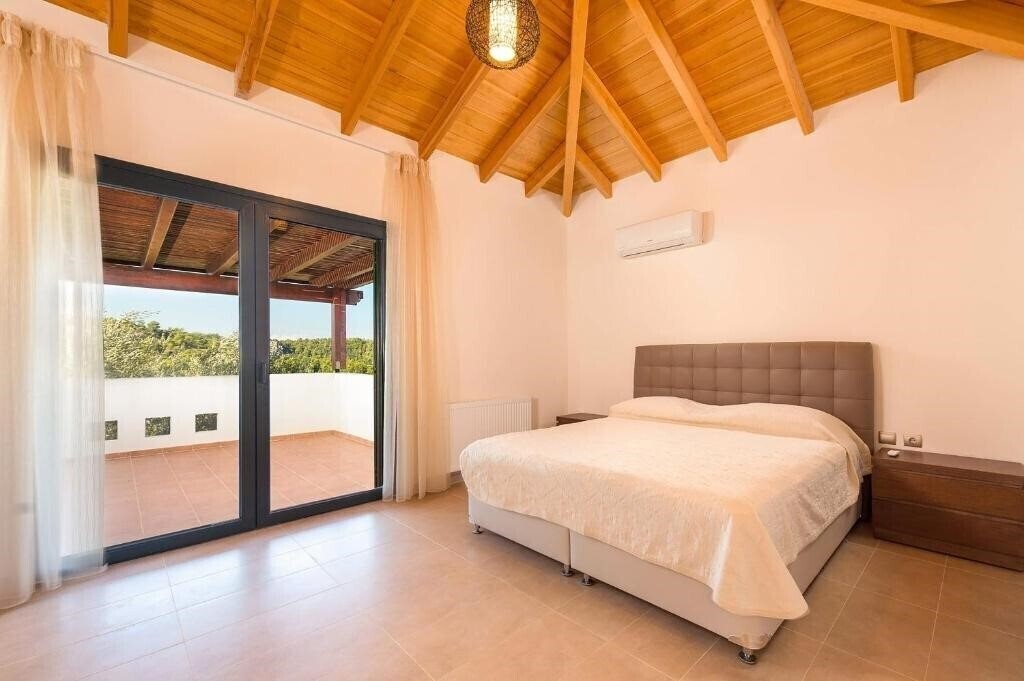 Фотографія Seven Springs Apollon Villa 4*
