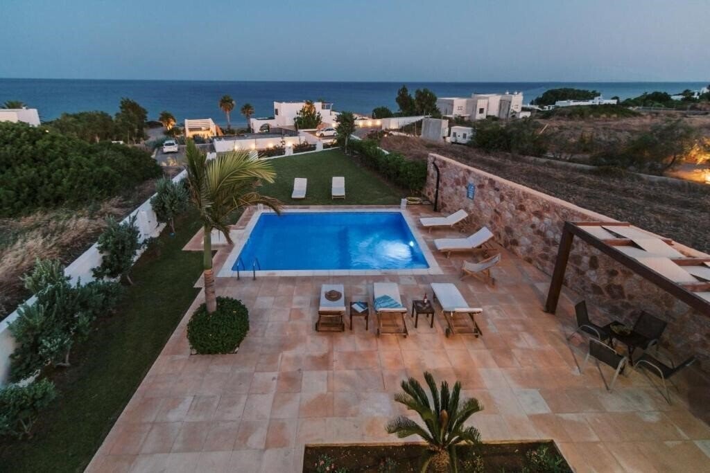 Фото Villa Deep Blue 4*