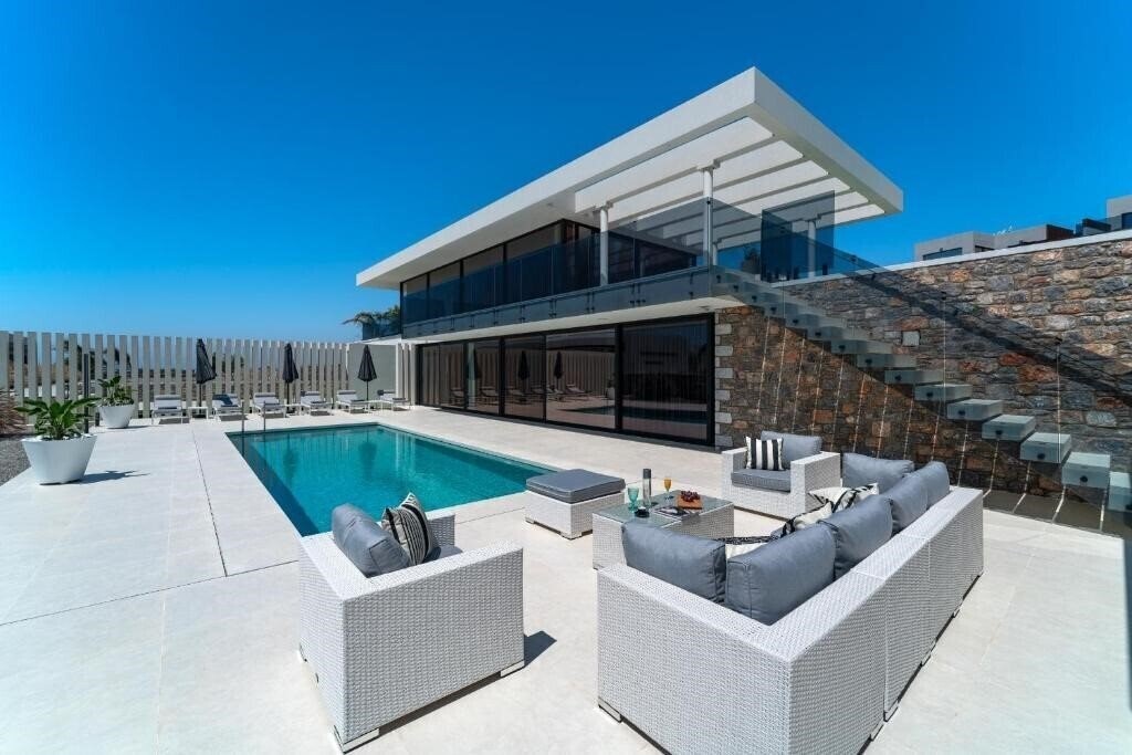 Фотографія Amara Luxury Villas 4*