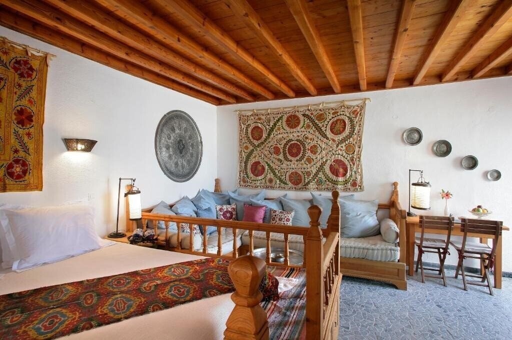 Фото Melenos Art Boutique Hotel 5*