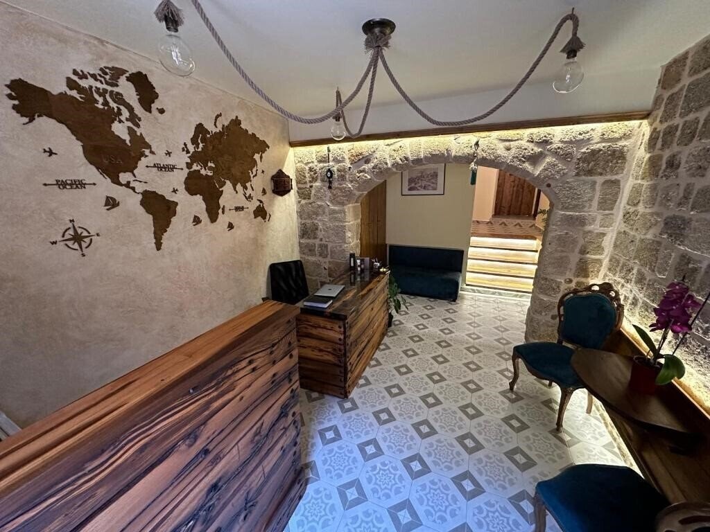 Фото Midgard Suites 4*