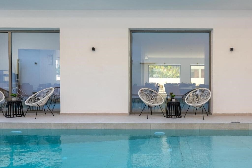 Изображение Rodos White Boutique Hotel 4*