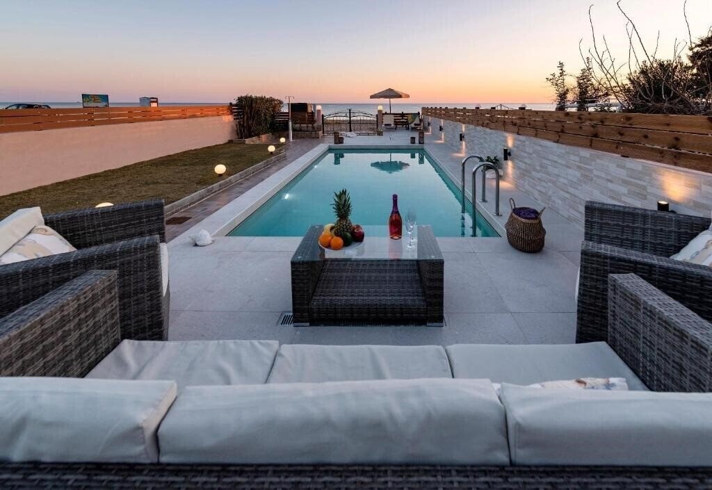 Отель Villa Fay 4*
