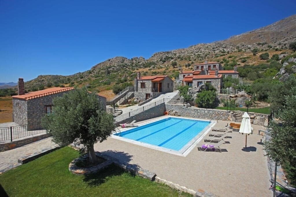 Фотография Villa Vrachos 4*