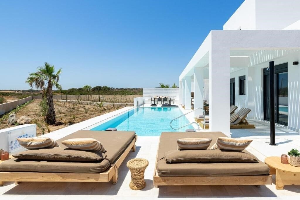 Фотографія Seasand Villa 5*