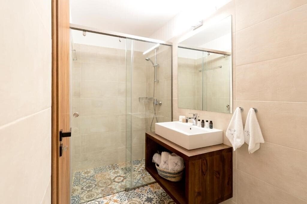 Картинка Blue Jasmine Suites 3*