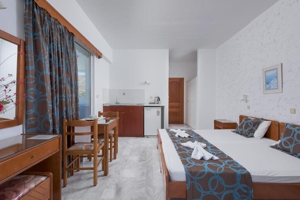 Изображение Vlycha Beach Studios & Apartments 3*