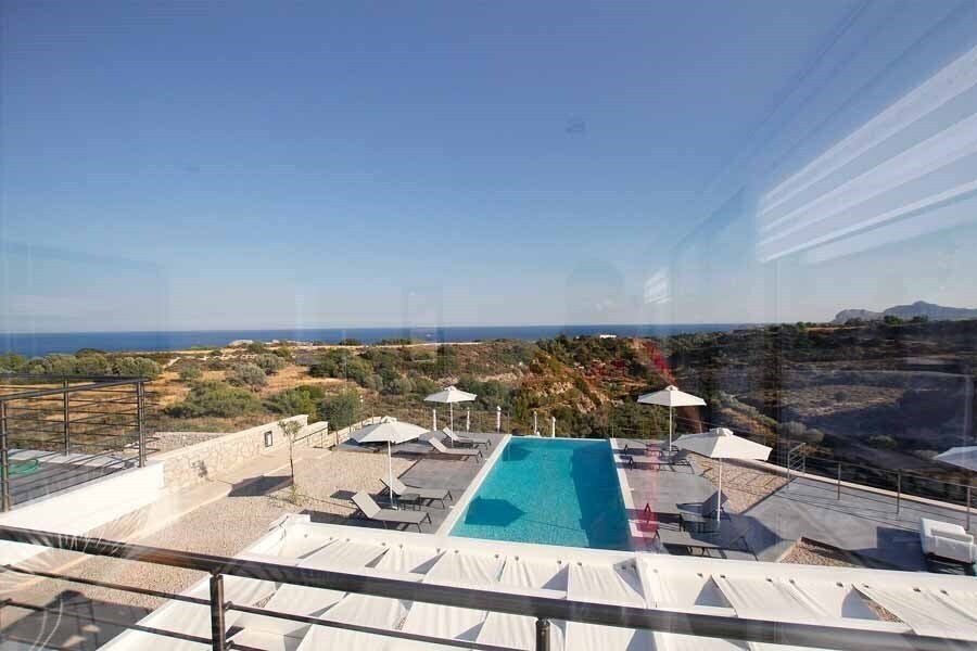 Готель Alana Villa 4*