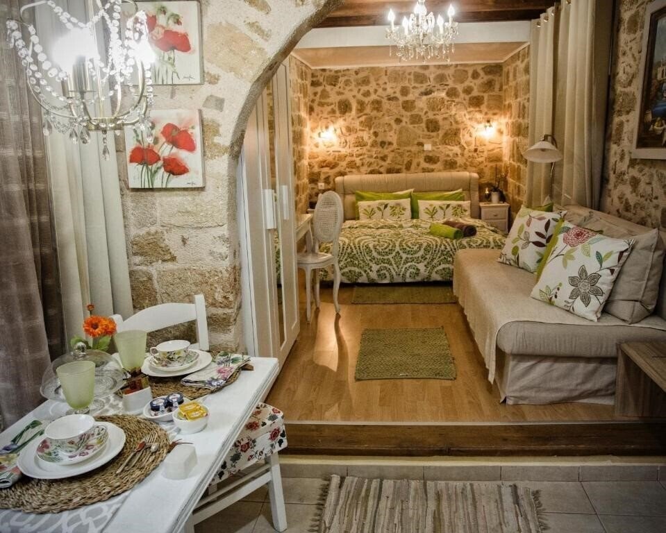 Фото George & Alexandras Apartments 4*