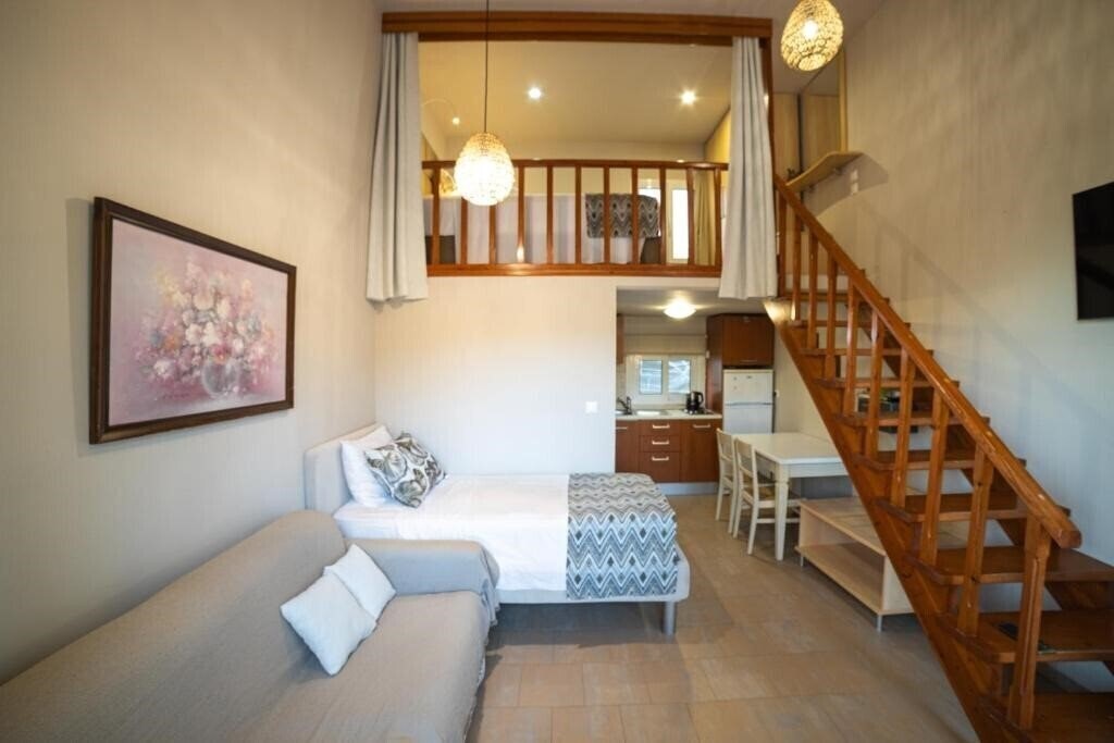 Фотография Haraki Village Studios 3*