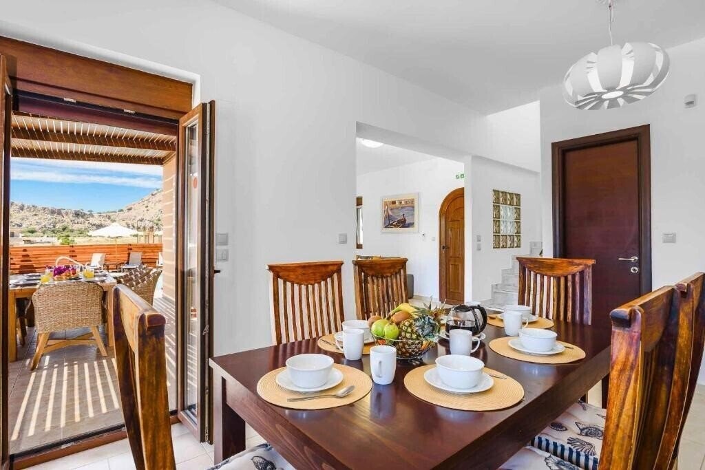 Картинка Ioanna Villa 3*