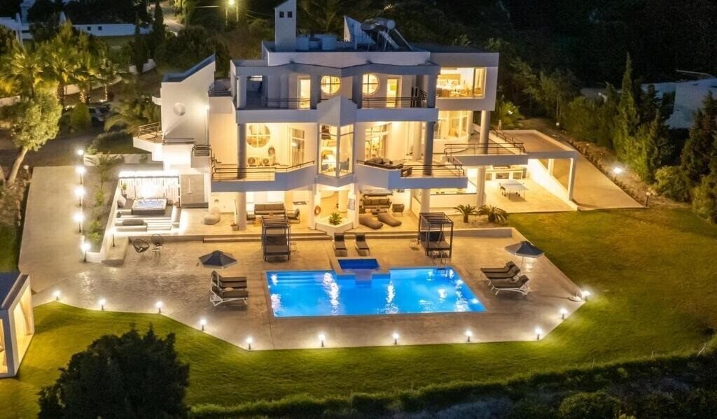 Фото Monte Smith Luxury Villa 3*