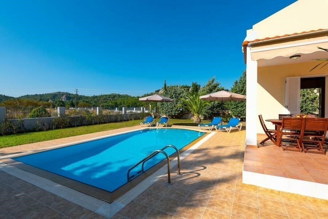 Готель Olivia Villa 3*
