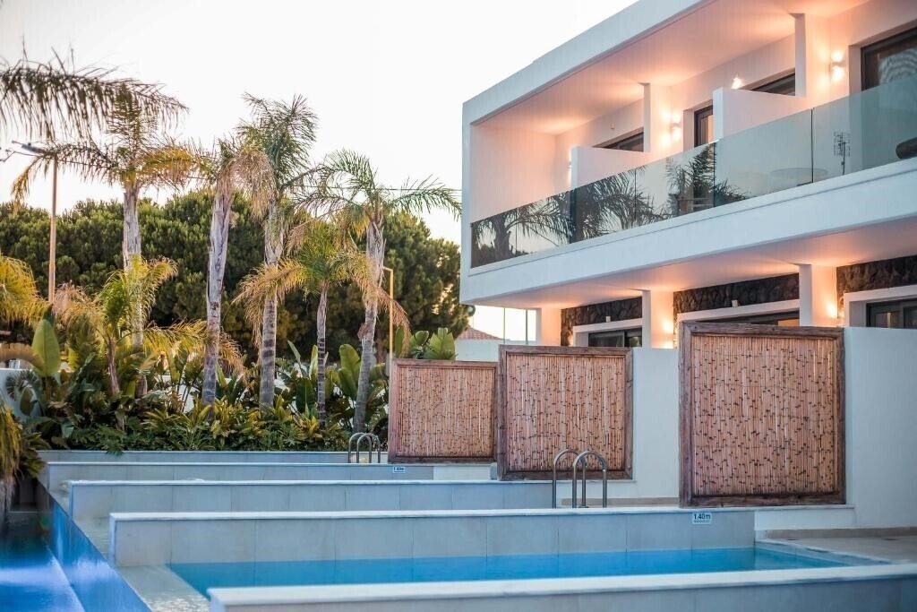 Картинка Vanik Suites 3*