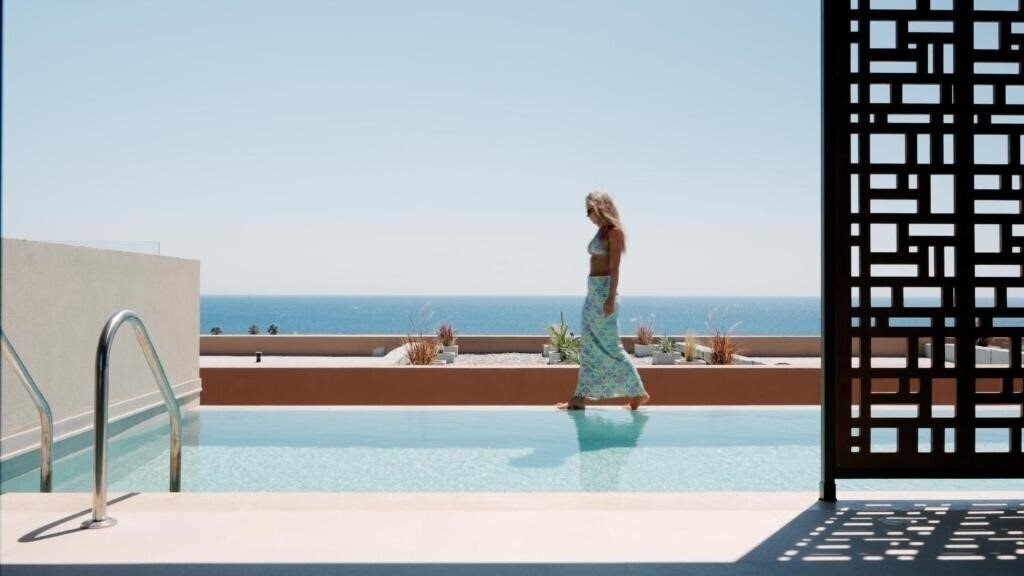 Готель Este Elegant Suites & Villas (Adults Only 16+) 5*