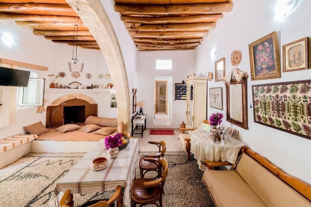 Изображение Kamariko Traditional House 3*