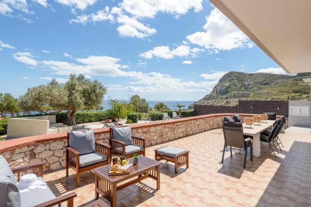 Картинка Alia Villa 5*
