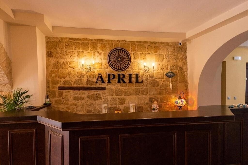 Картинка April Medieval Hotel 3*