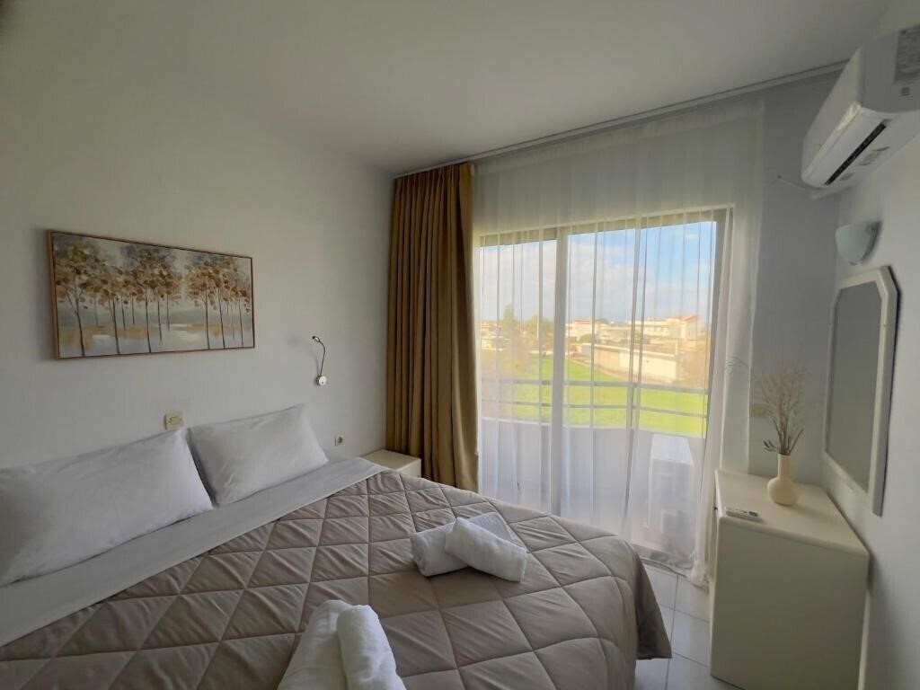 Фото Ivory Serenity Hotel 2*