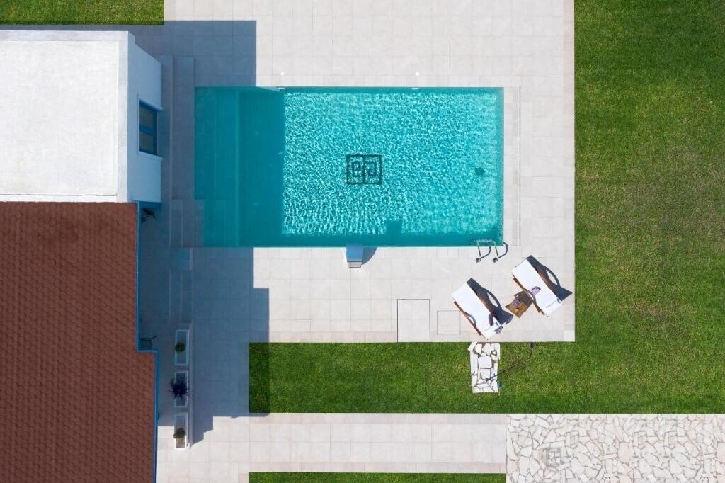 Отель Serenity Villas 4*