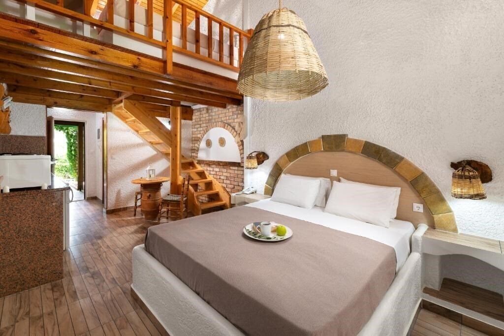 Фотографія Elefteria Apartments 3*