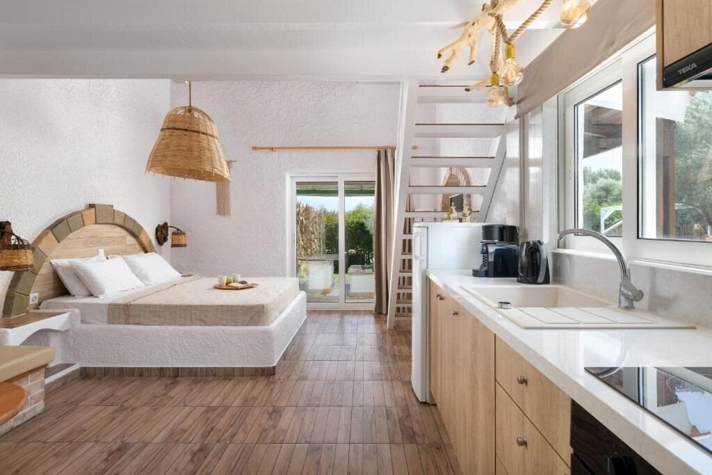 Картинка Elefteria Apartments 3*