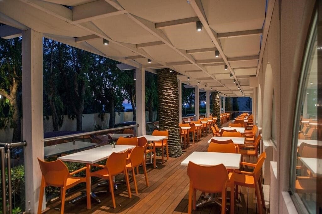 Изображение Ialyssos Bay Hotel 4*