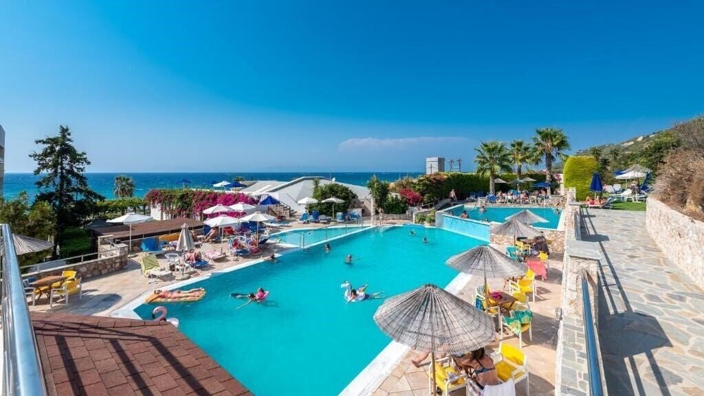 Изображение Sirene Beach Hotel 4*