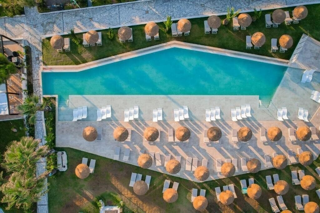 Фото Pegasos Beach Hotel 4*