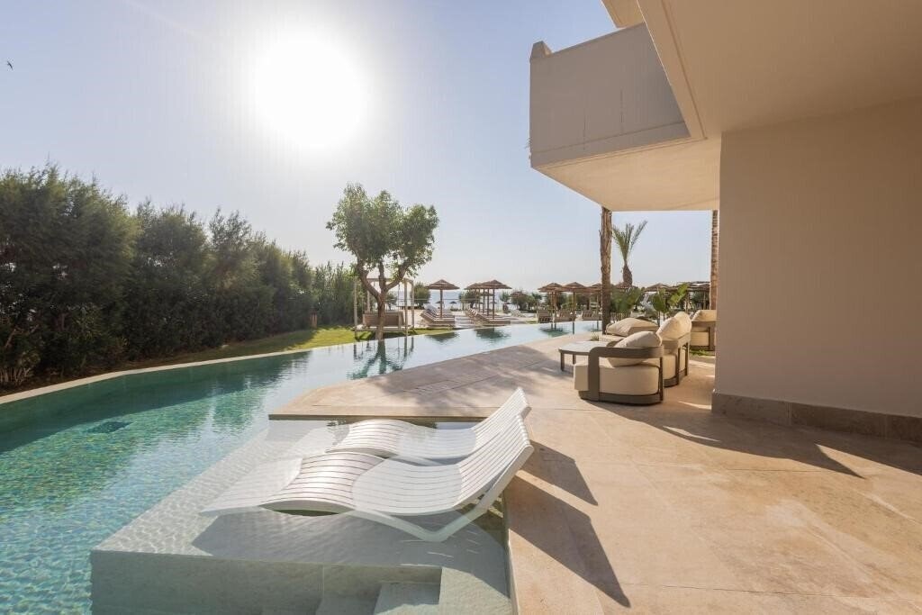 Фотография Pegasos Deluxe Beach Hotel 5*