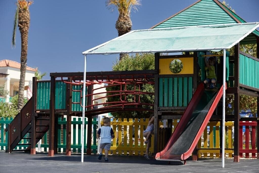 Картинка Lindos Princess 4*