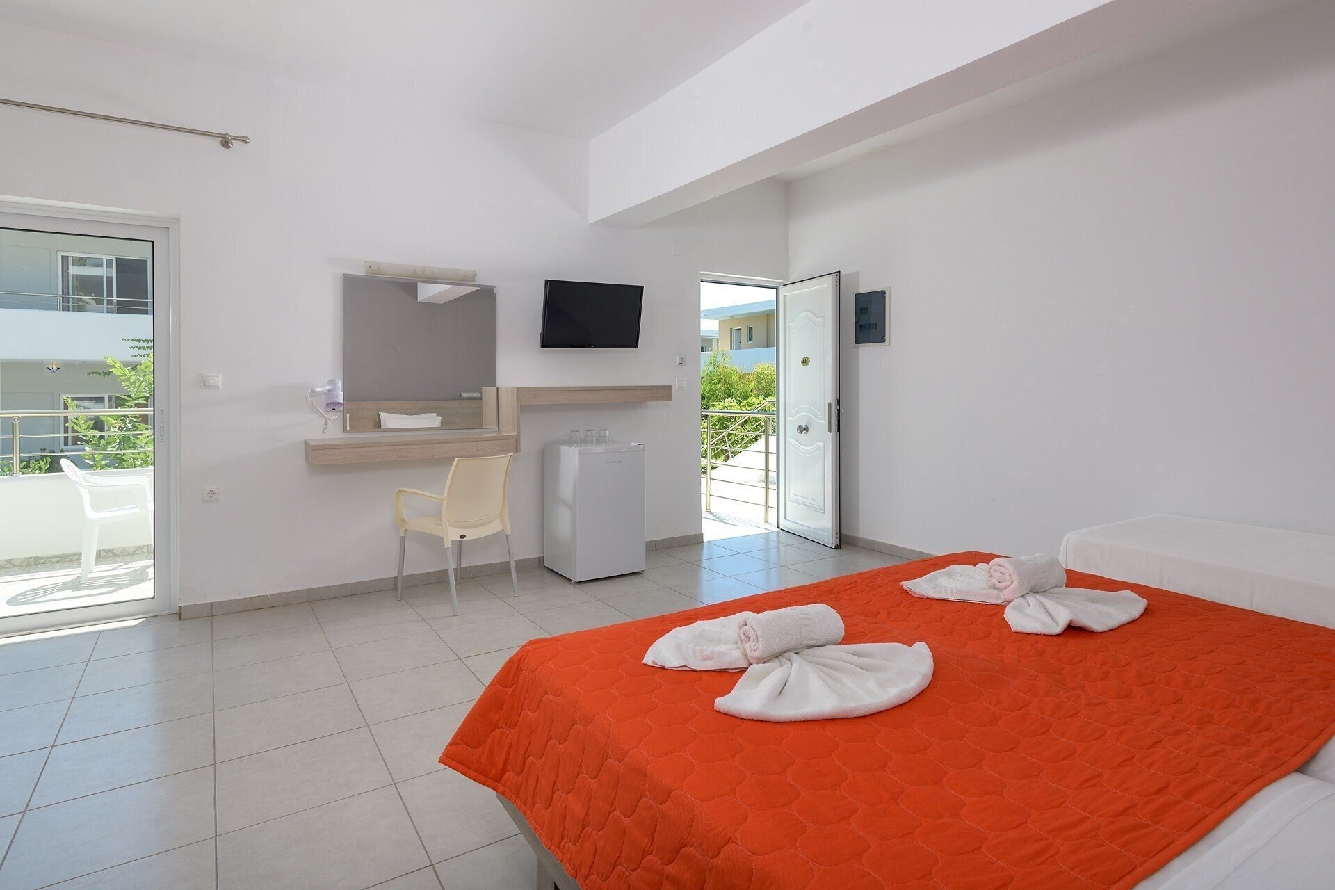 Фото Stafilia Beach 3*