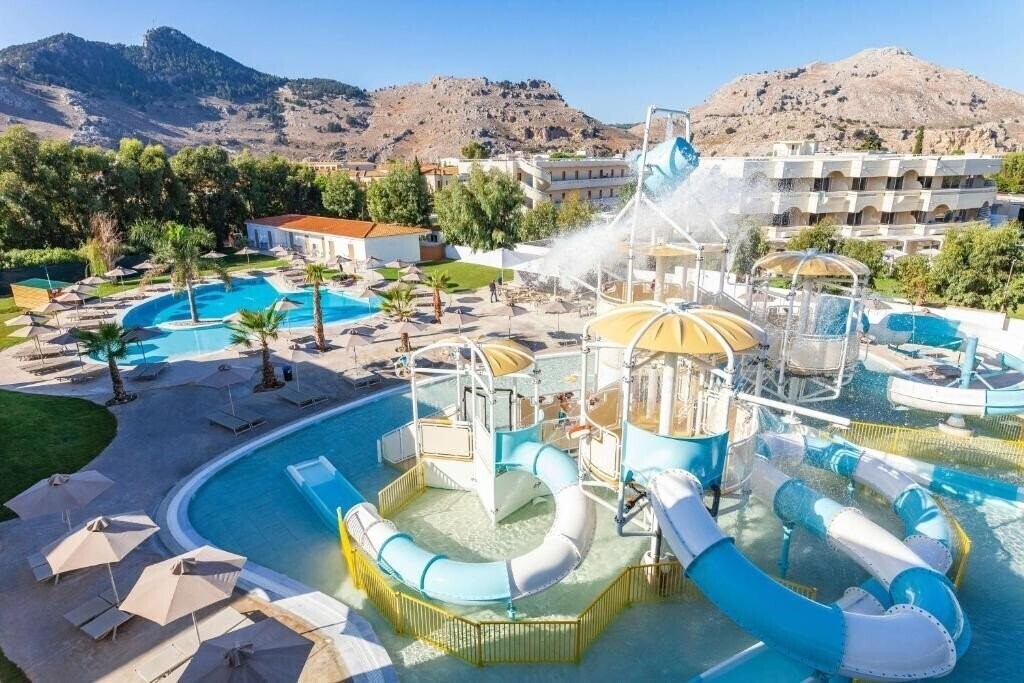 Готель Blue Sea Island Resort (ex. Alfa Beach) 4*