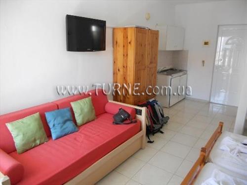 Готель White Palace Studios 2*