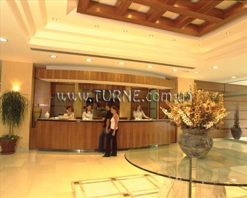 Готель Calypso Beach 4*