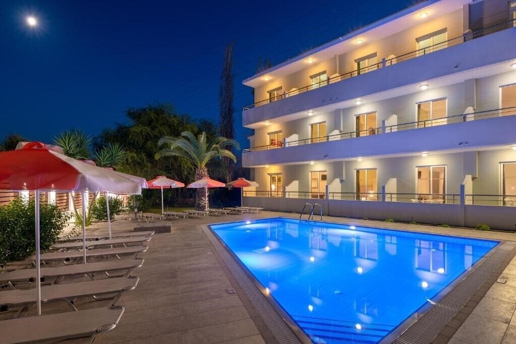 Готель Meliton Hotel 3*