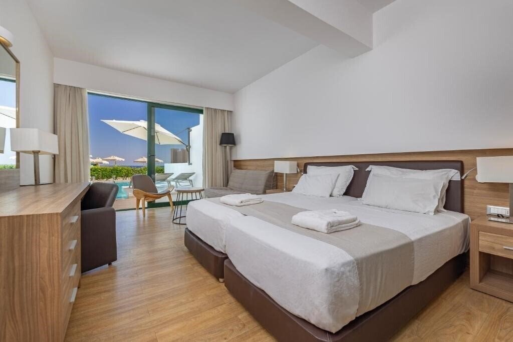 Фото Calypso Palace Rhodes 4*