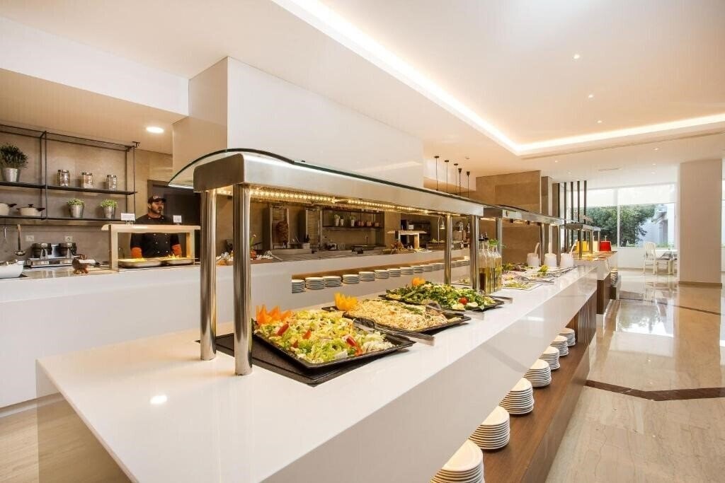 Картинка Hotel Niriides Beach Kolymbia 4*